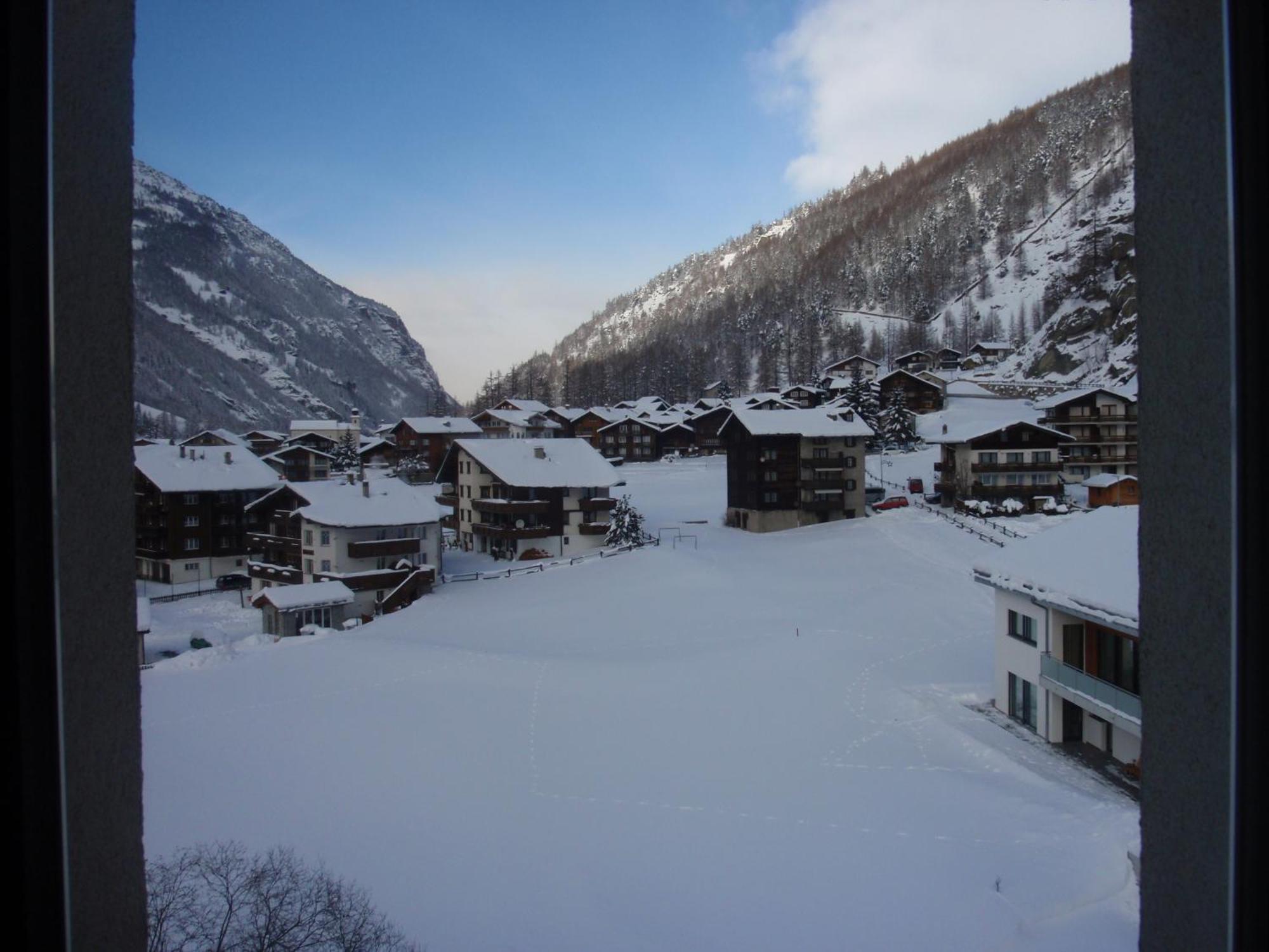 Appartamento Haus Aurora Saas-Grund Esterno foto